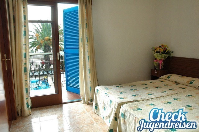 H-Top Hotel Amaika, Calella