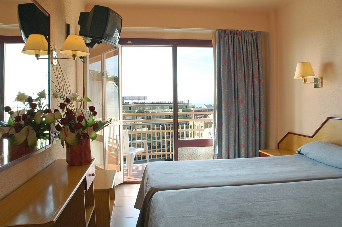 H-Top Hotel Olympic, Calella