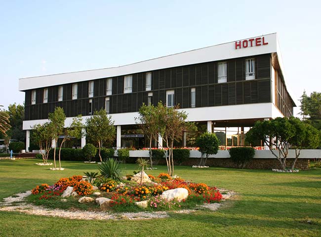 Hotel Liberty, Novalja