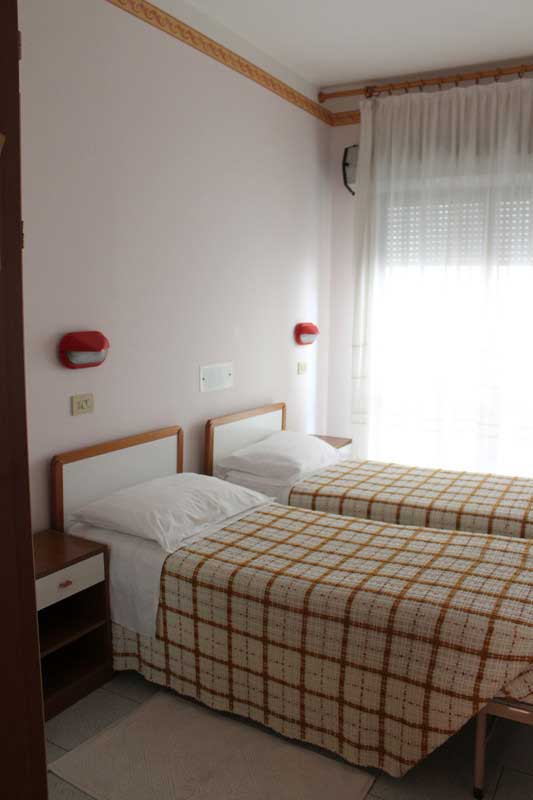 Hotel Bagli / Cristina, Rimini